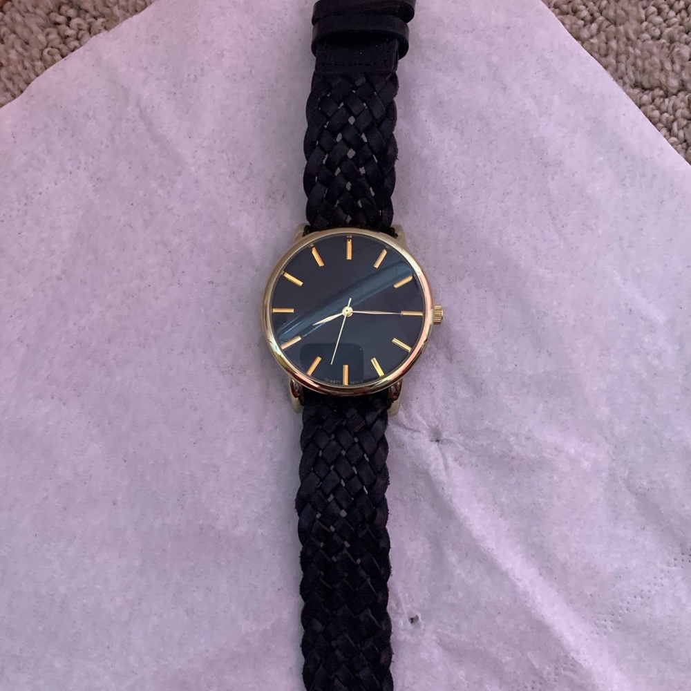 Watch - Picture 3 of 3